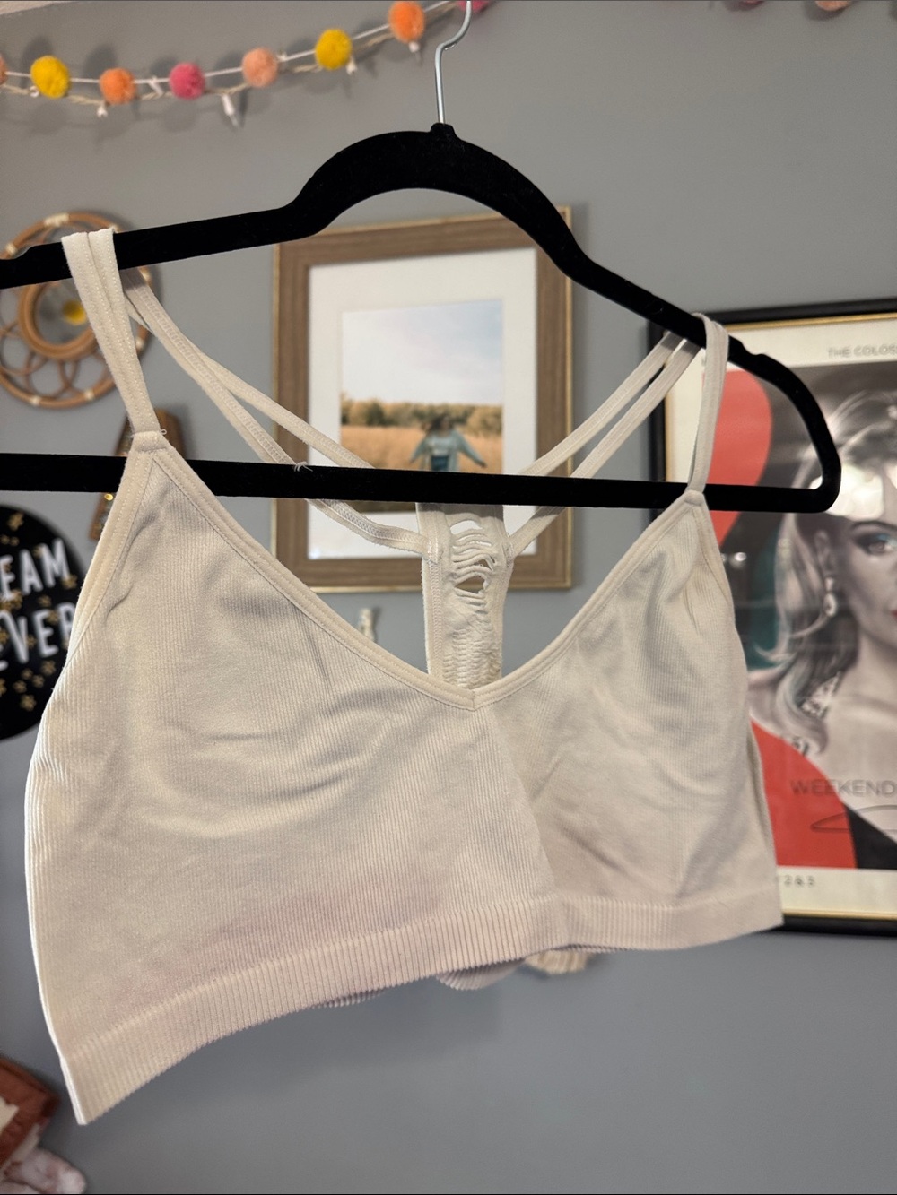 Colsie Seamless Light Cream Bralette with Strappy Back
